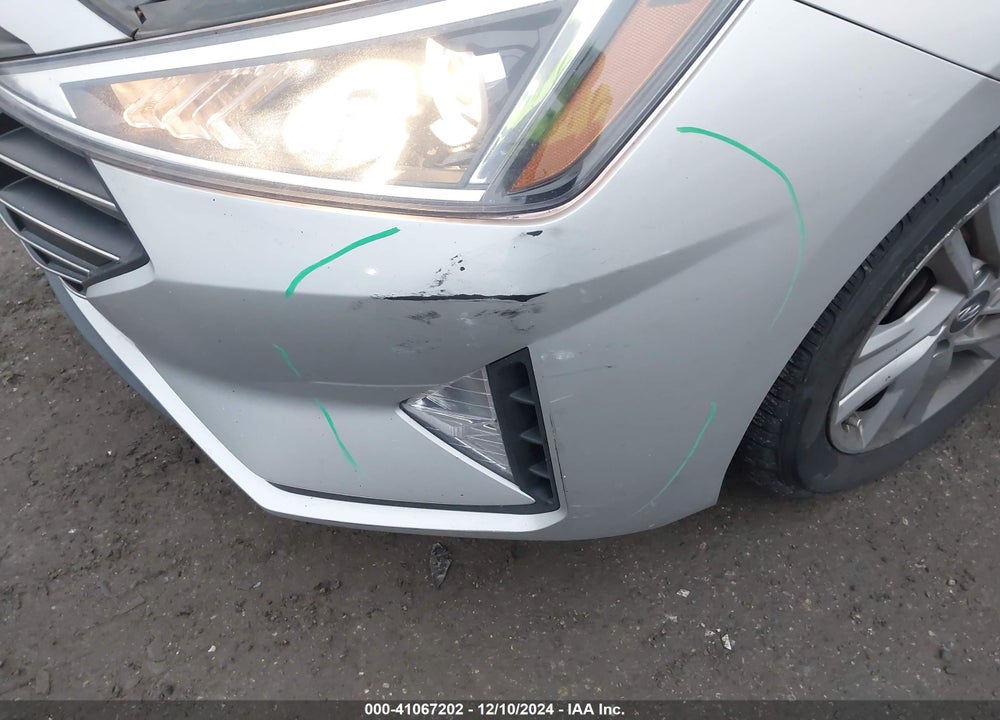 2019 HYUNDAI ELANTRA VIN: KMHD84LF8KU845512