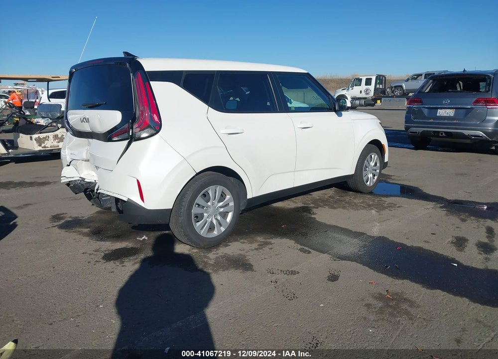 2023 KIA SOUL LX VIN: KNDJ23AU4P7845484
