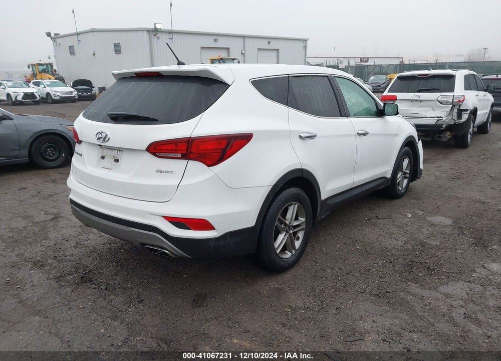 2018 HYUNDAI SANTA FE SPORT 2.4L VIN: 5NMZT3LB8JH079268