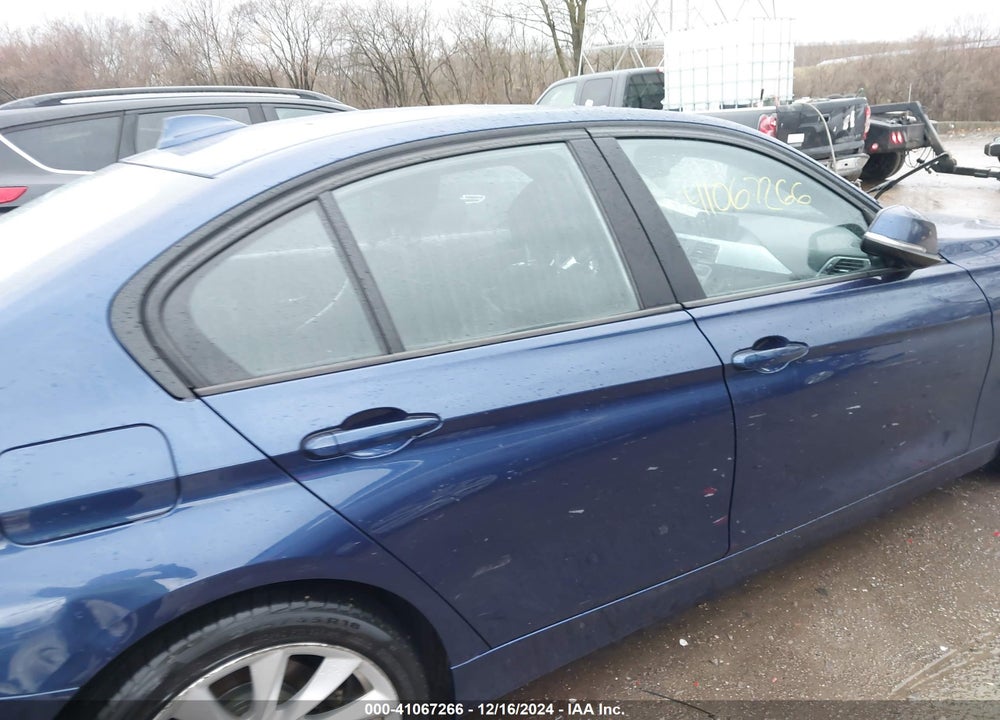 2016 BMW 320I XDRIVE VIN: WBA8E5G52GNT40926
