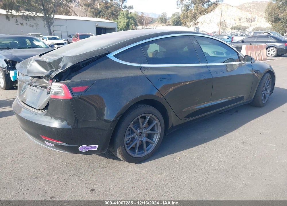 2018 TESLA MODEL 3 LONG RANGE/MID RANGE VIN: 5YJ3E1EA8JF045213