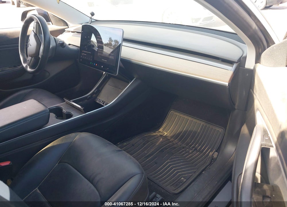 2018 TESLA MODEL 3 LONG RANGE/MID RANGE VIN: 5YJ3E1EA8JF045213