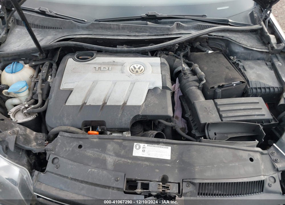 2011 VOLKSWAGEN JETTA SPORTWAGEN 2.0L TDI VIN: 3VWML8AJ1BM648944