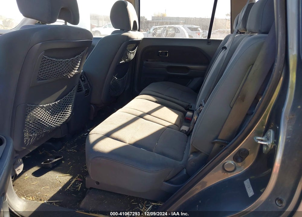 2008 HONDA PILOT SE VIN: 5FNYF18338B044142