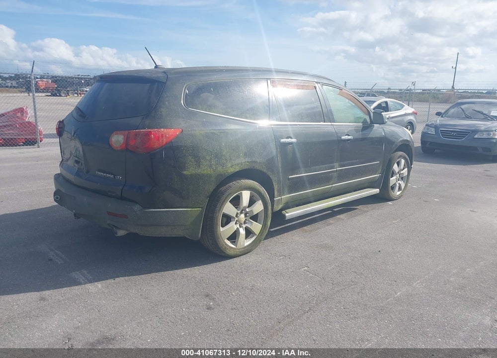 2009 CHEVROLET TRAVERSE LTZ VIN: 1GNER33D59S137682