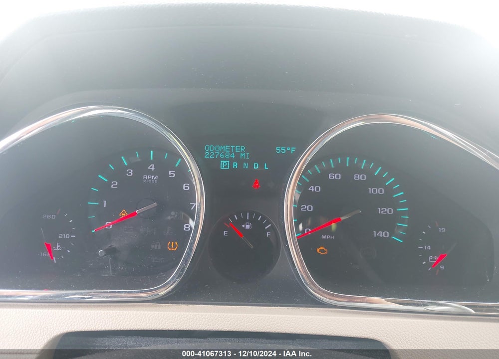 2009 CHEVROLET TRAVERSE LTZ VIN: 1GNER33D59S137682