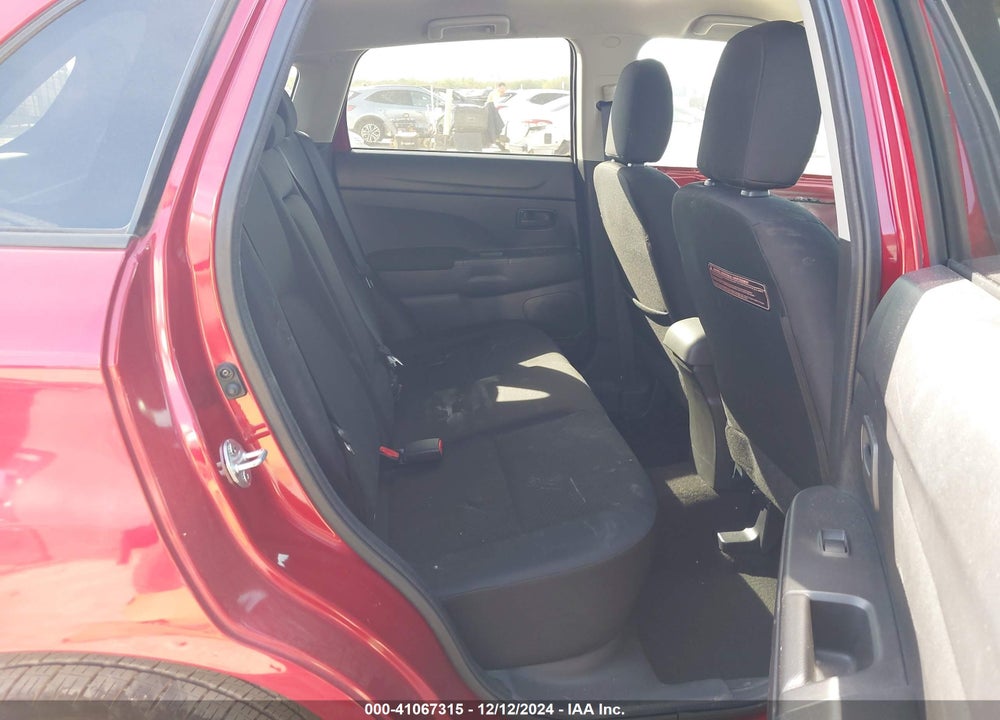 2015 MITSUBISHI OUTLANDER SPORT ES VIN: 4A4AP3AU3FE021187