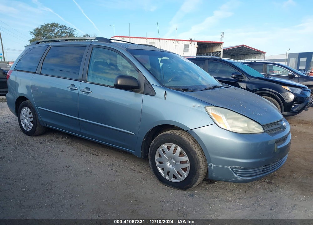 2004 TOYOTA SIENNA LE VIN: 5TDZA23C14S189511