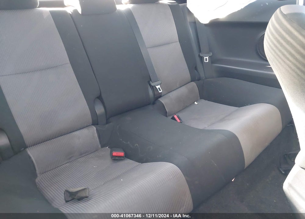 2016 SCION TC VIN: JTKJF5C76GJ020274