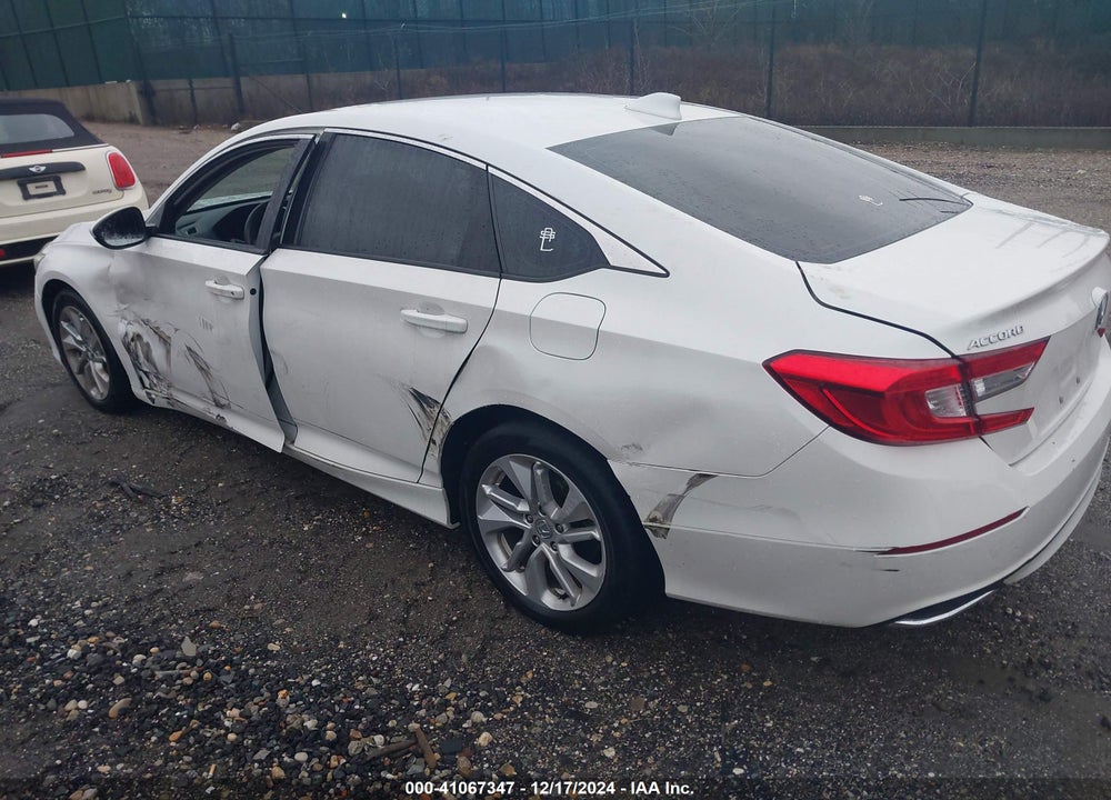 2019 HONDA ACCORD VIN: 1HGCV1F15KA022479
