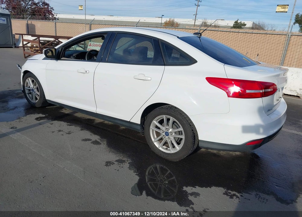2018 FORD FOCUS SE VIN: 1FADP3F26JL242059