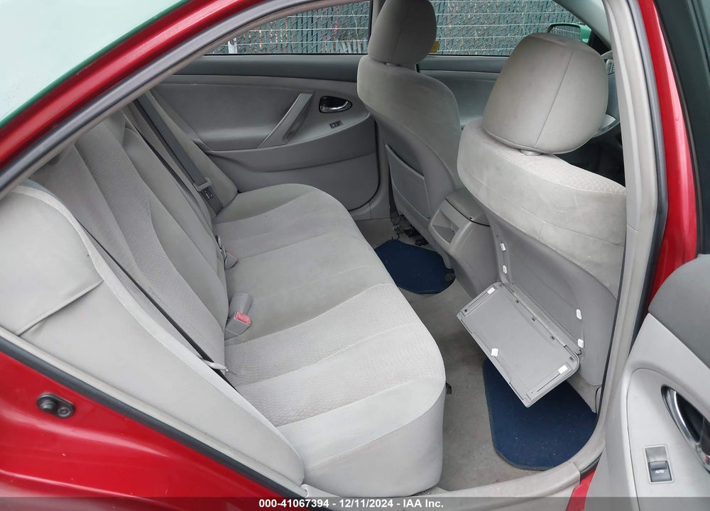 2011 TOYOTA CAMRY LE VIN: 4T1BF3EK7BU739411