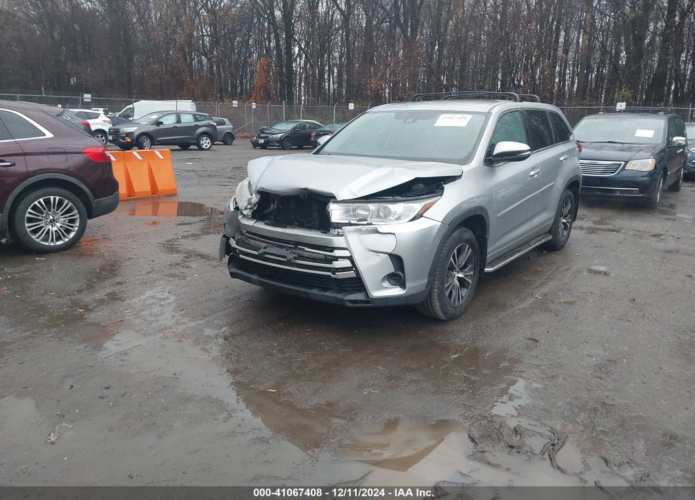 2017 TOYOTA HIGHLANDER LE VIN: 5TDZARFH7HS025377