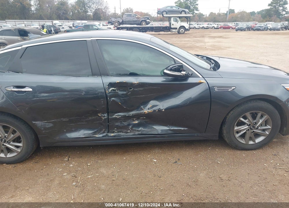 2019 KIA OPTIMA LX VIN: 5XXGT4L34KG377323