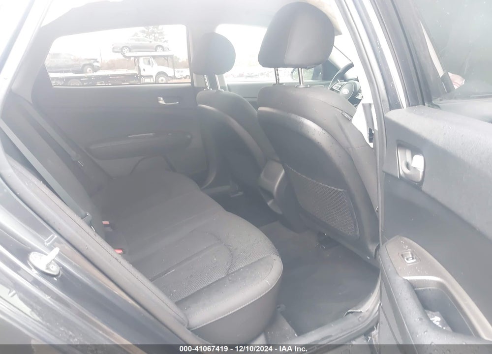 2019 KIA OPTIMA LX VIN: 5XXGT4L34KG377323