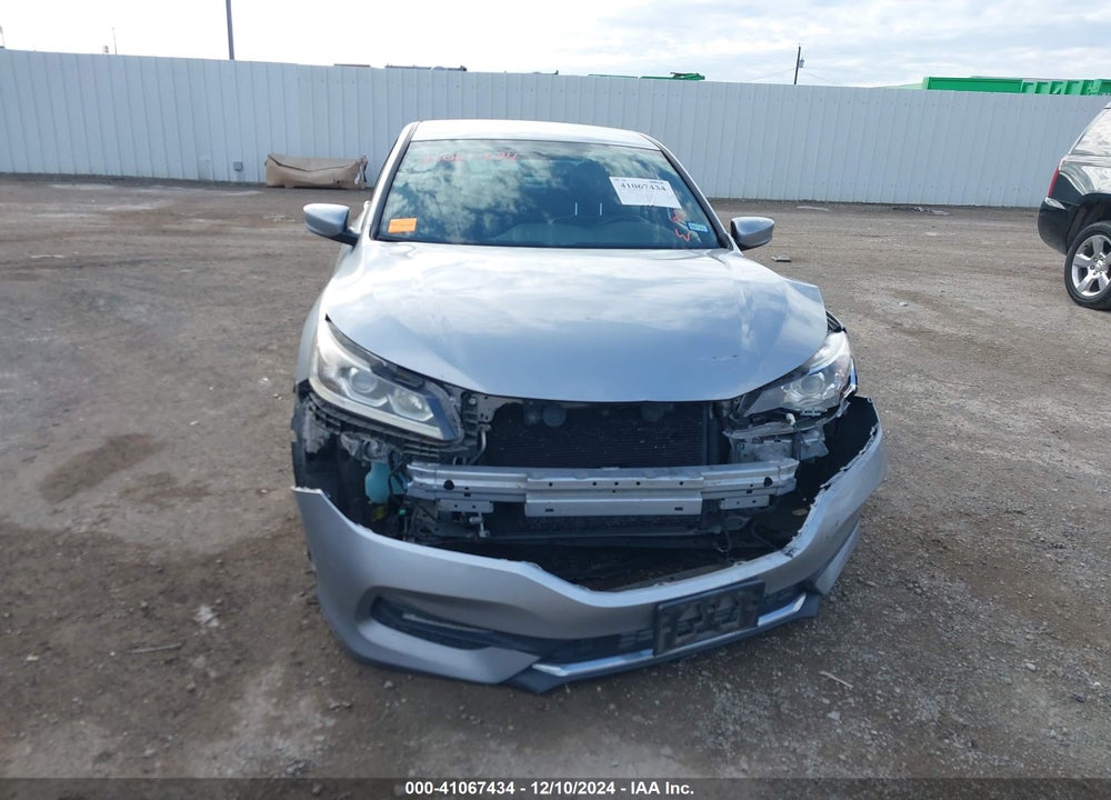 2017 HONDA ACCORD SPORT SE VIN: 1HGCR2F12HA077023