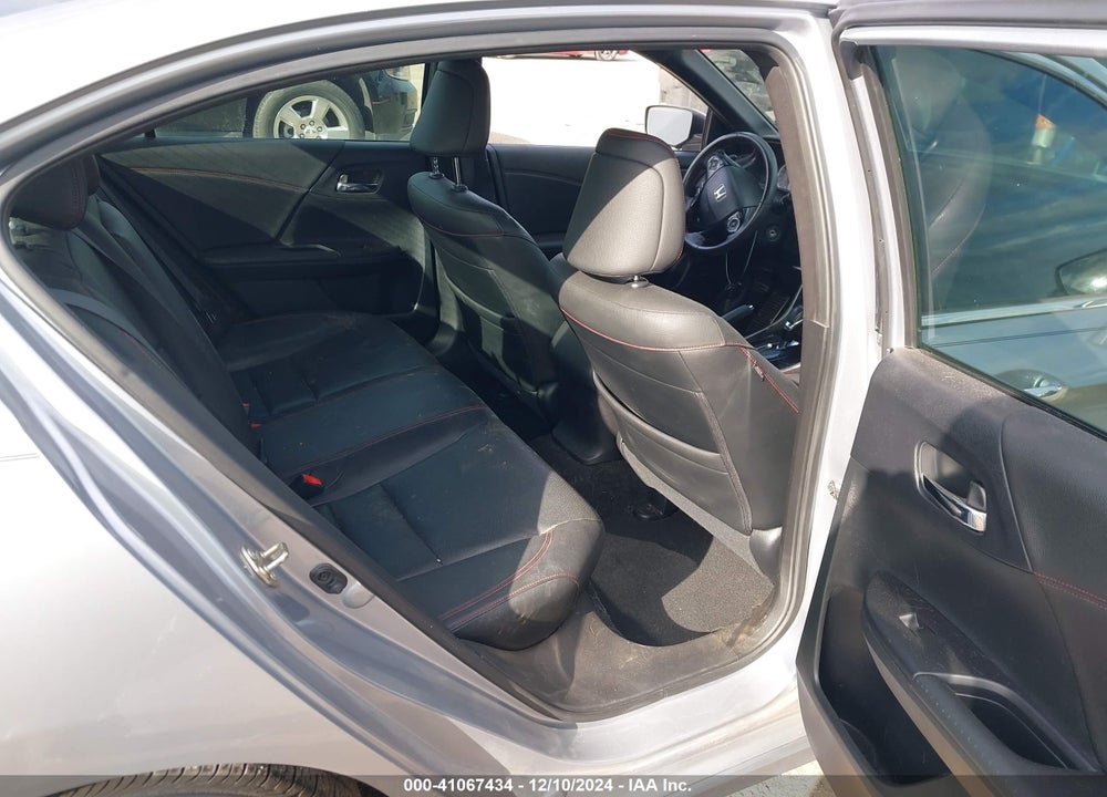 2017 HONDA ACCORD SPORT SE VIN: 1HGCR2F12HA077023