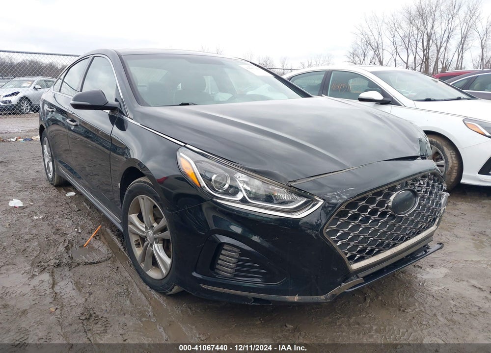 2018 HYUNDAI SONATA SPORT VIN: 5NPE34AF9JH694666
