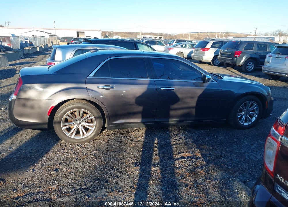 2015 CHRYSLER 300C VIN: 2C3CCAEG9FH755303