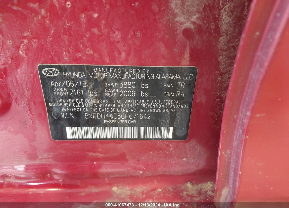 2016 HYUNDAI ELANTRA VIN: 5NPDH4AE5GH671642