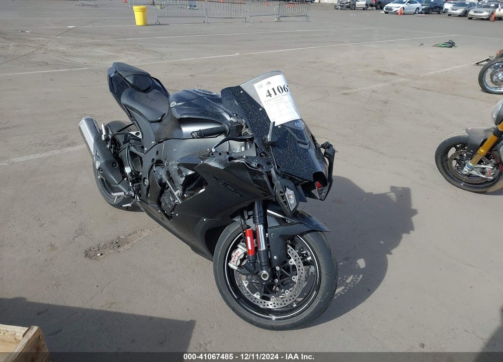 2024 KAWASAKI ZX1002 M VIN: JKBZXVM17RA007267
