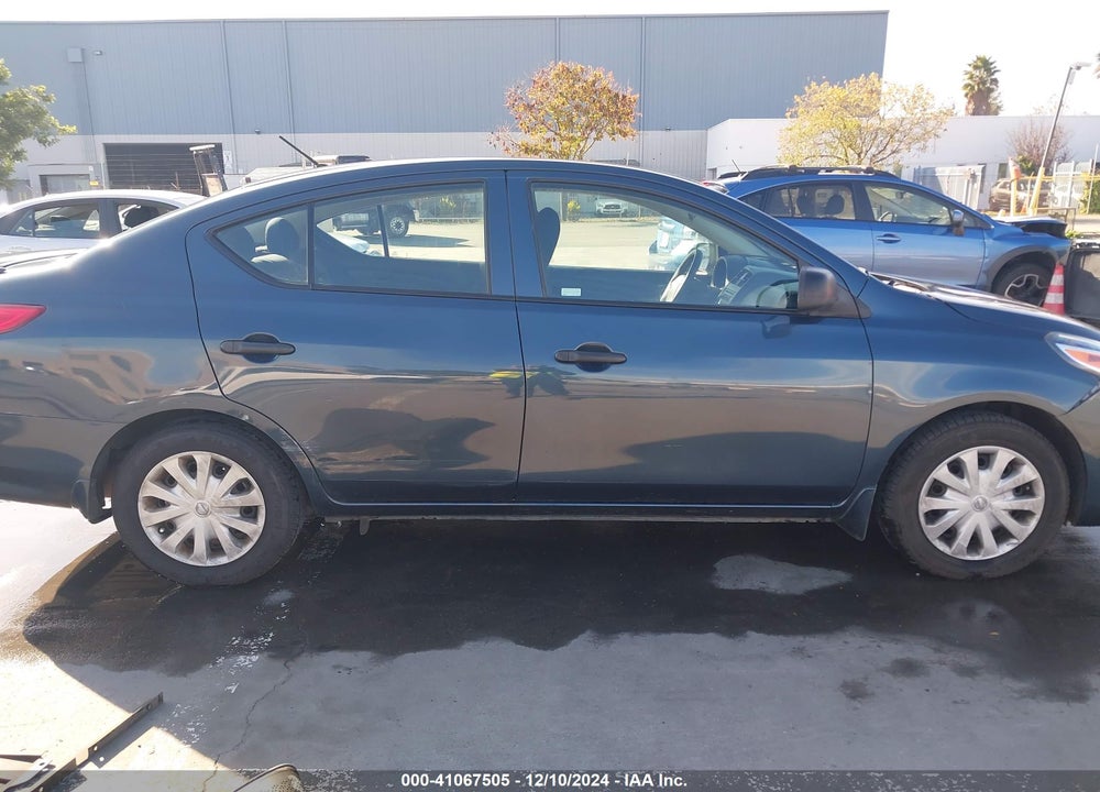 2015 NISSAN VERSA 1.6 S+ VIN: 3N1CN7AP8FL801793