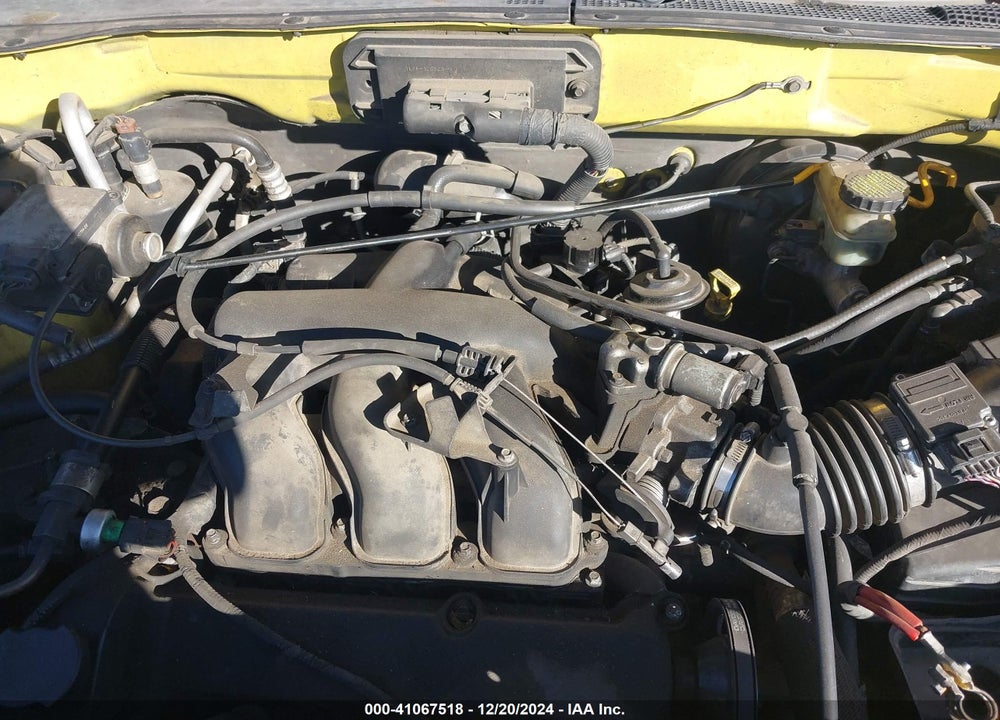 2003 FORD ESCAPE XLT VIN: 1FMCU93133KA24792