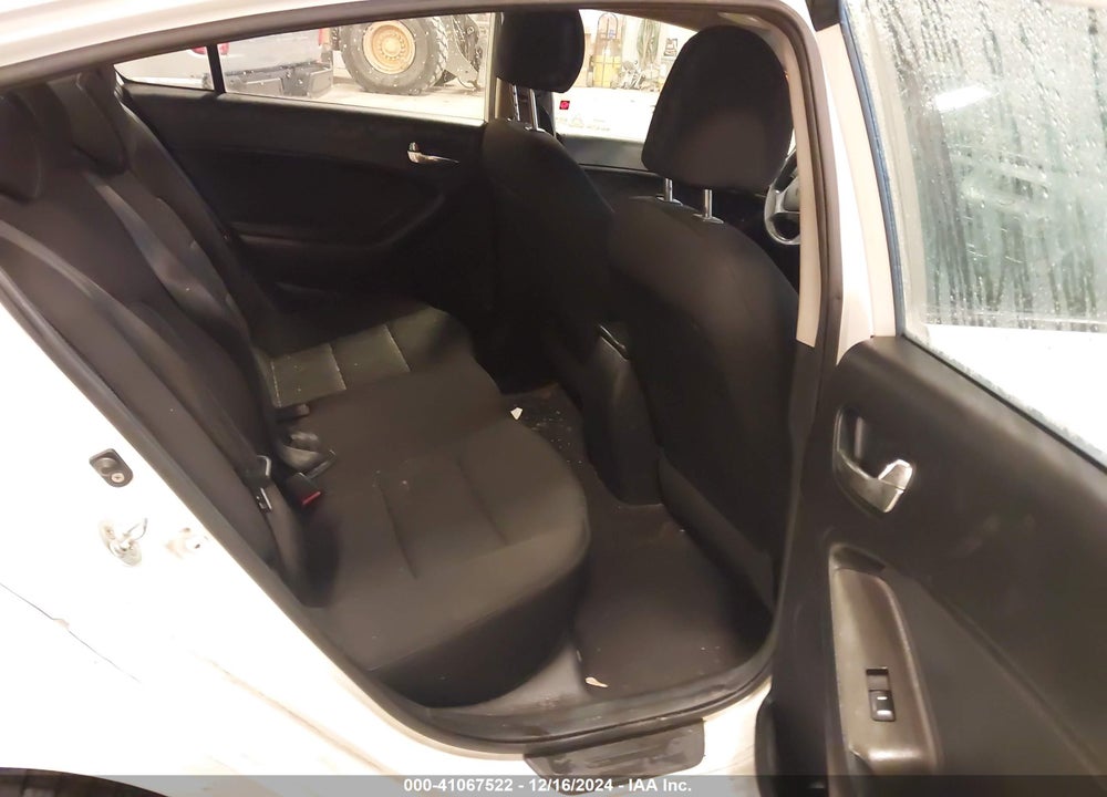 2016 KIA FORTE VIN: KNAFK4A61G5615598