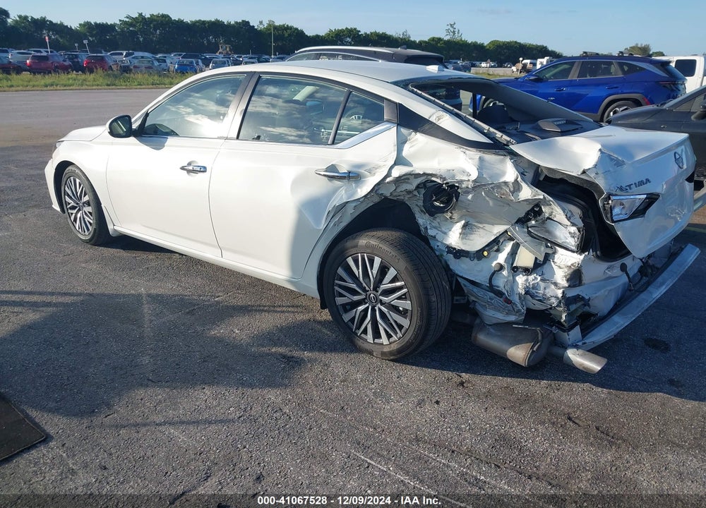 2023 NISSAN ALTIMA SV FWD VIN: 1N4BL4DV5PN360333