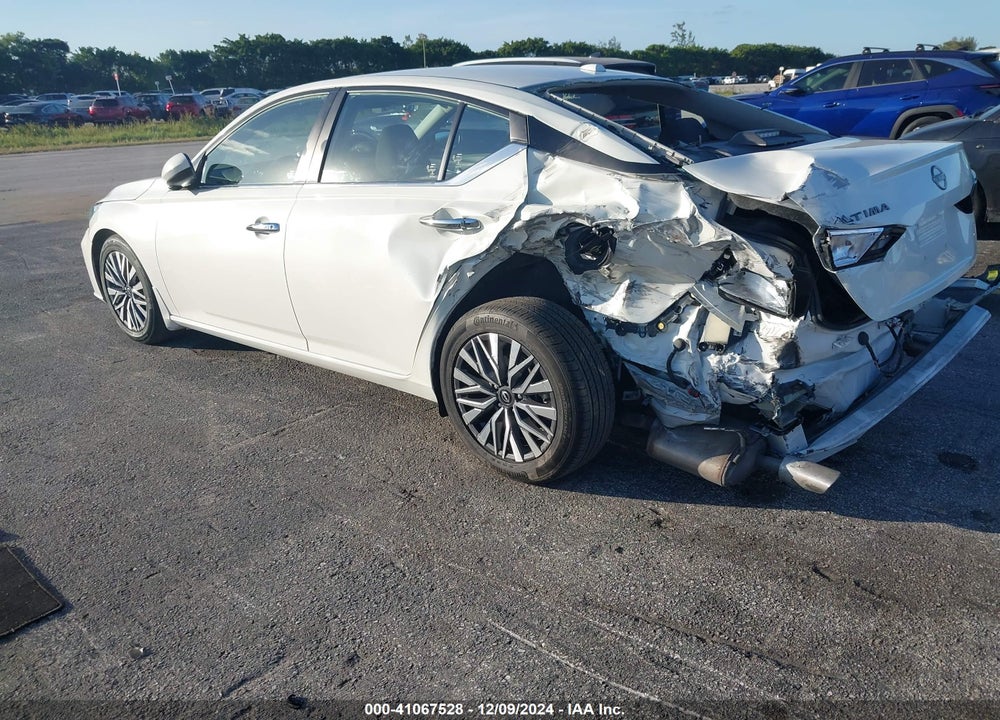 2023 NISSAN ALTIMA SV FWD VIN: 1N4BL4DV5PN360333