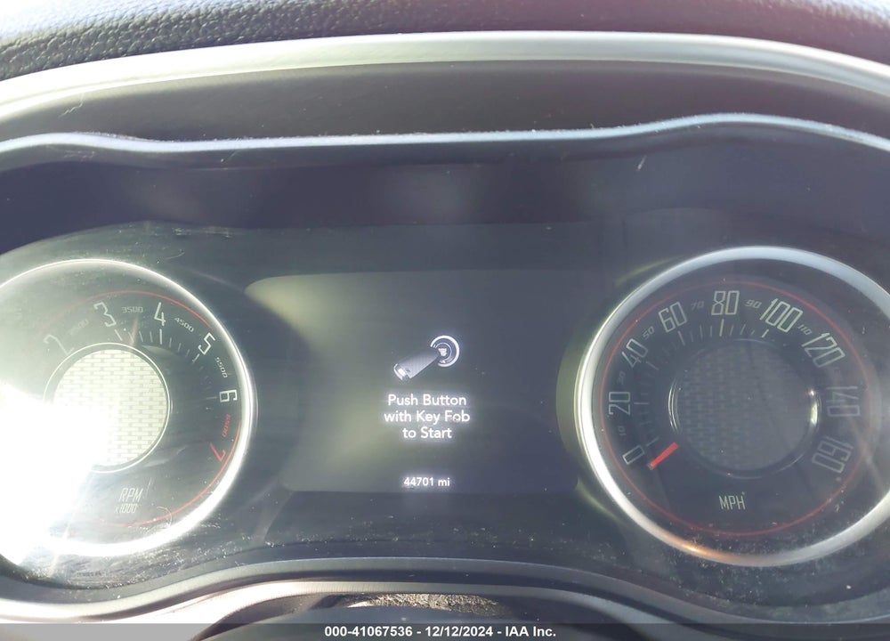 2019 DODGE CHALLENGER VIN: 2C3CDZGG4KH717318