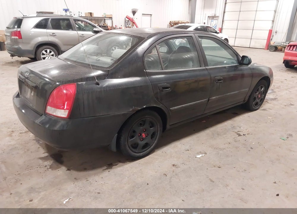 2002 HYUNDAI ELANTRA GLS VIN: KMHDN45D52U307046