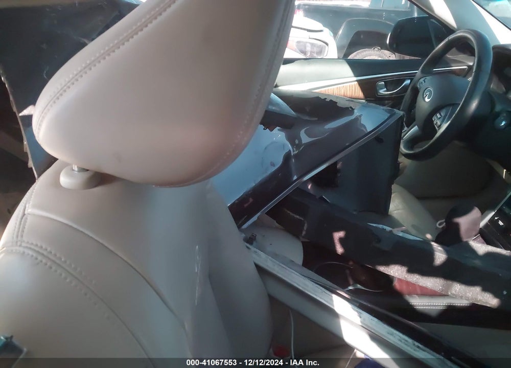 2014 INFINITI Q50 VIN: JN1BV7AP8EM679825