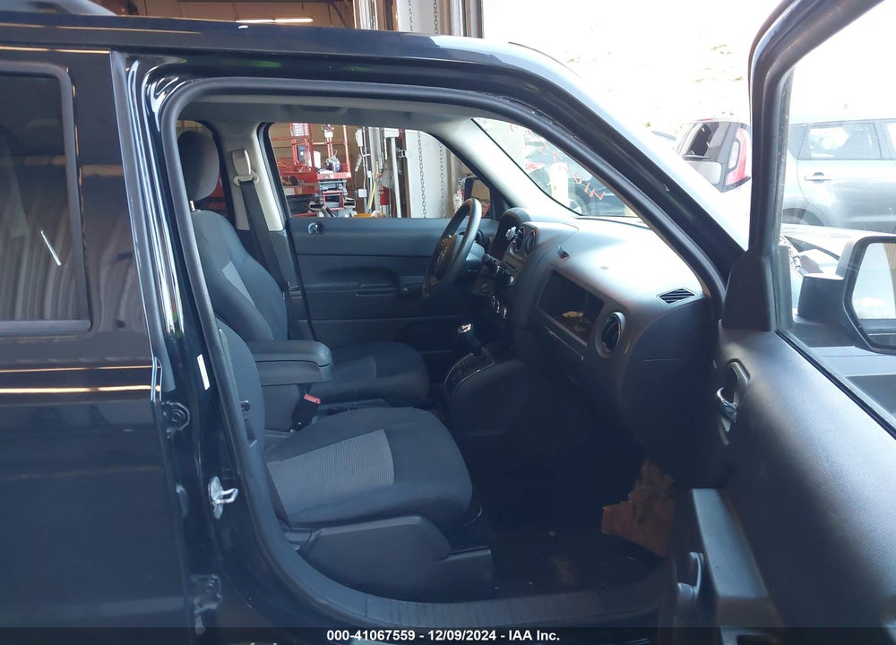 2011 JEEP PATRIOT SPORT VIN: 1J4NT1GAXBD189618