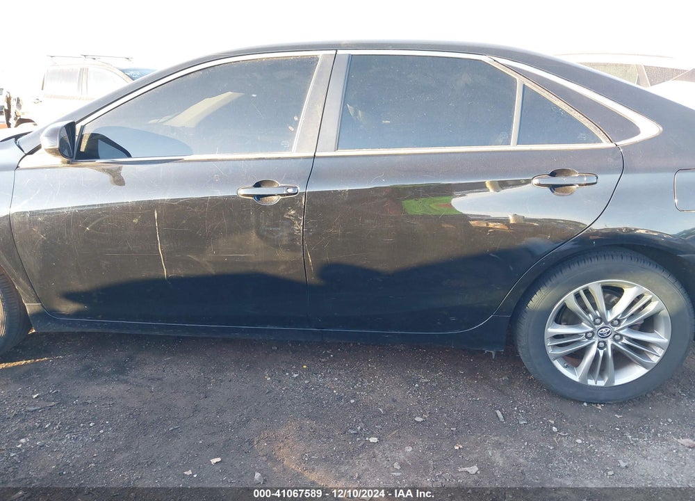 2015 TOYOTA CAMRY SE VIN: 4T1BF1FK7FU025917