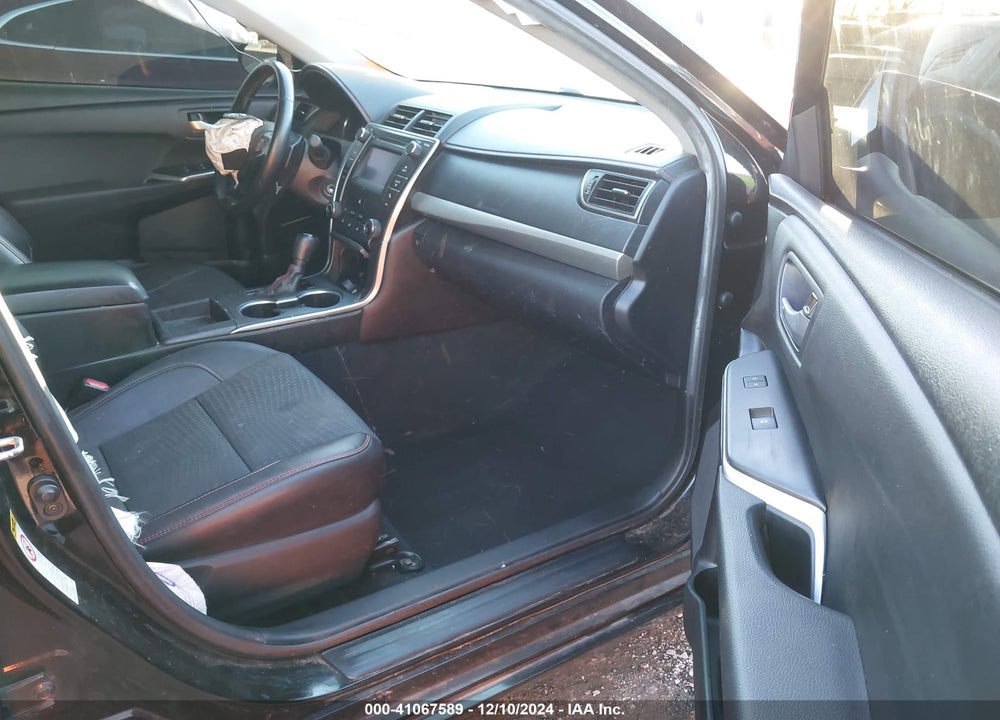 2015 TOYOTA CAMRY SE VIN: 4T1BF1FK7FU025917