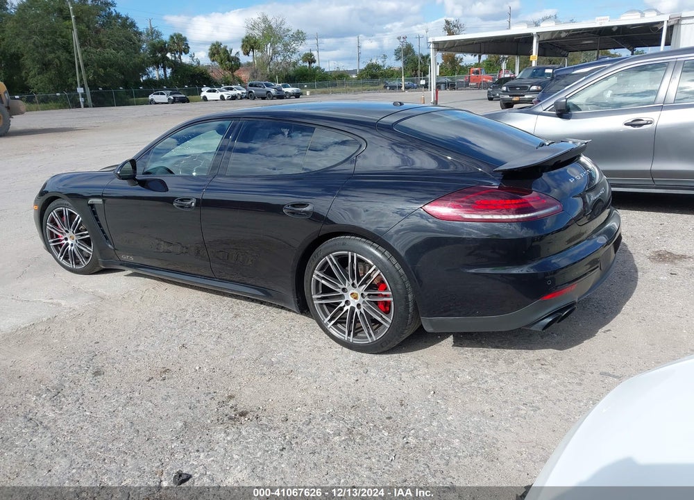 2015 PORSCHE PANAMERA GTS VIN: WP0AF2A70FL081034