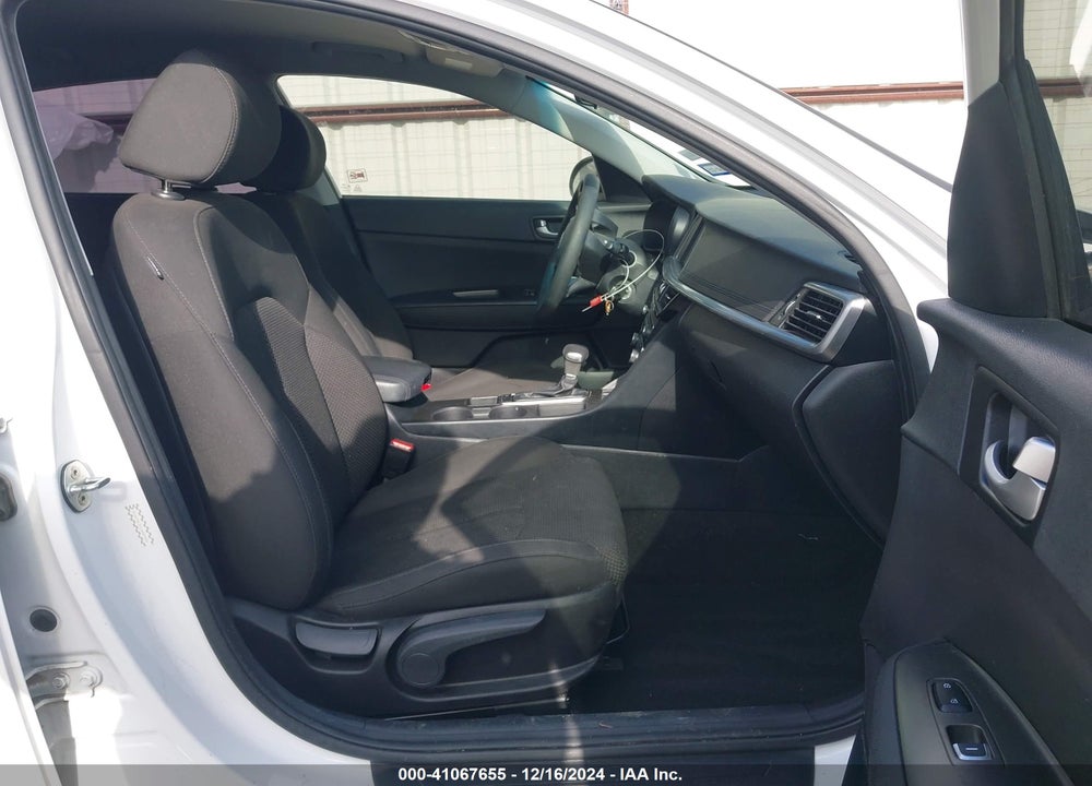 2020 KIA OPTIMA LX AUTOMATIC VIN: 5XXGT4L37LG427925