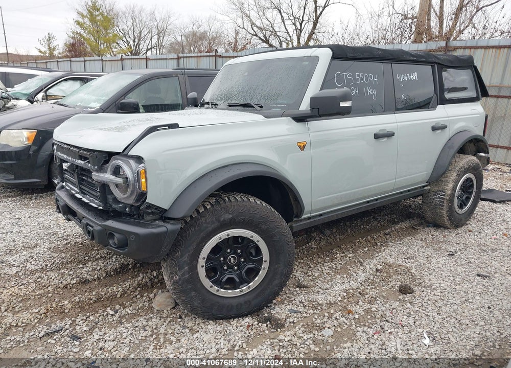 2022 FORD BRONCO BADLANDS VIN: 1FMEE5DP1NLA89347