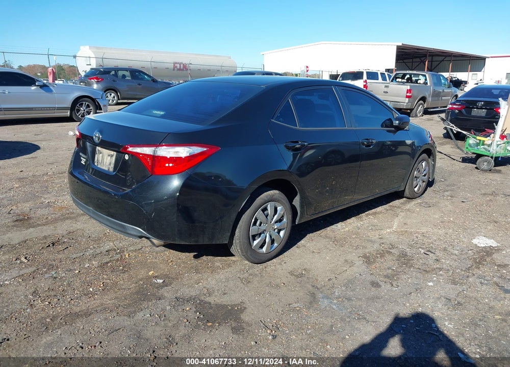 2015 TOYOTA COROLLA VIN: 5YFBURHE0FP293432