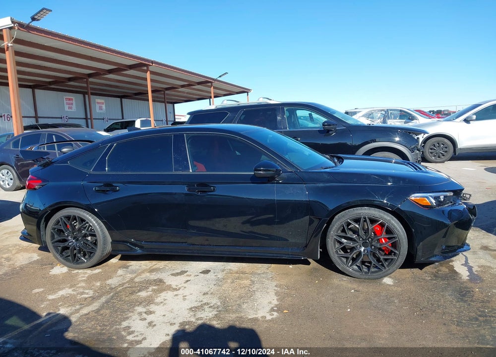 2024 HONDA CIVIC TYPE-R VIN: JHMFL5G41RX002902
