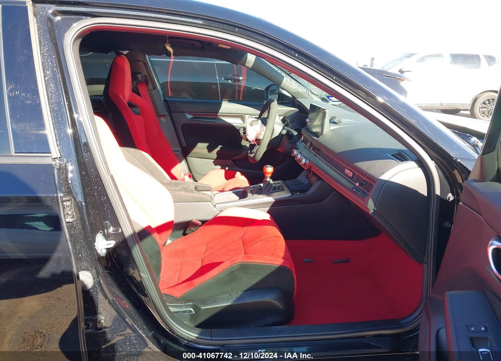 2024 HONDA CIVIC TYPE-R VIN: JHMFL5G41RX002902