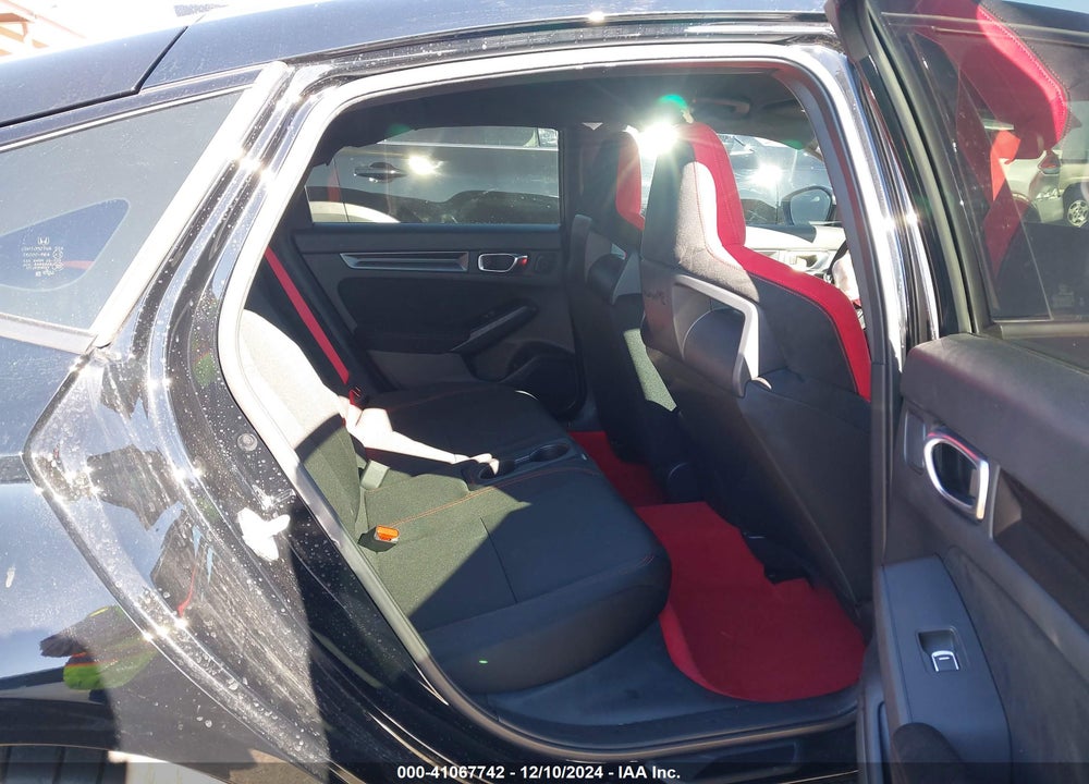 2024 HONDA CIVIC TYPE-R VIN: JHMFL5G41RX002902