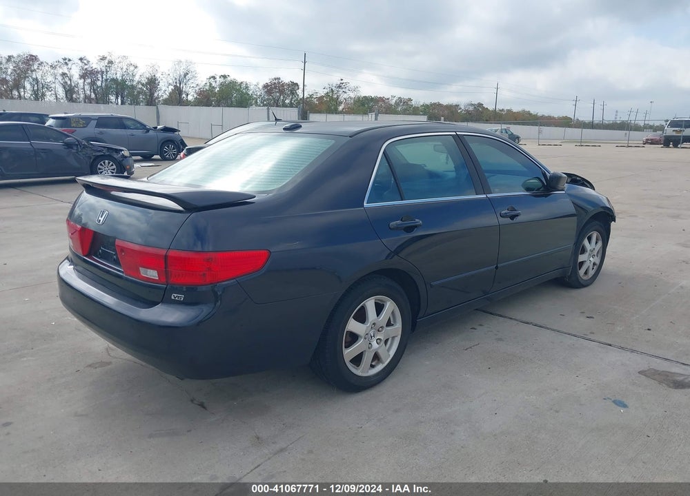 2005 HONDA ACCORD 3.0 EX VIN: 1HGCM66555A039113