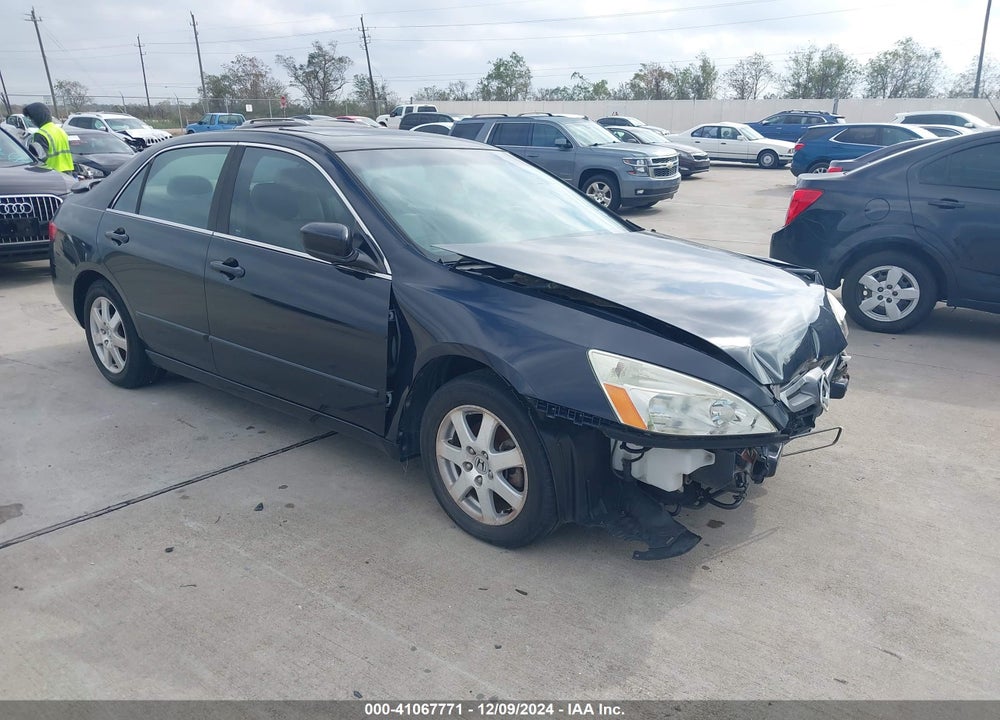 2005 HONDA ACCORD 3.0 EX VIN: 1HGCM66555A039113