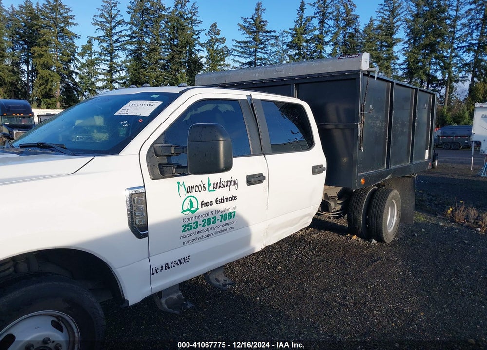 2021 FORD F-350 CHASSIS XL VIN: 1FD8W3G66MED99269