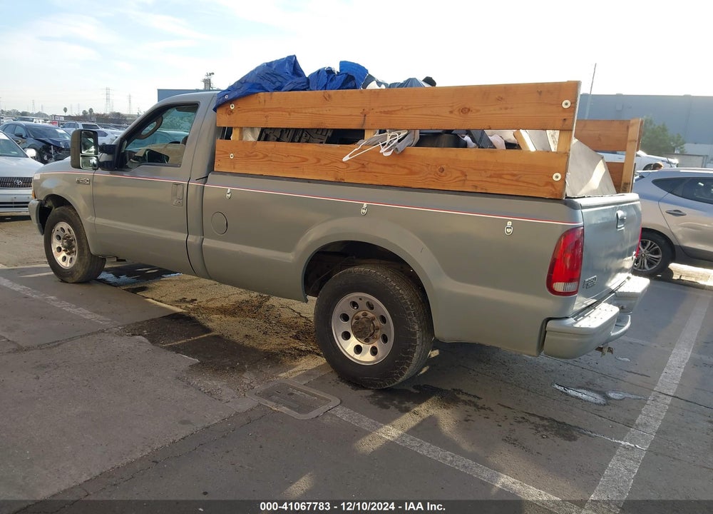 2004 FORD F-250 XL/XLT VIN: 1FTNF20L04ED38081