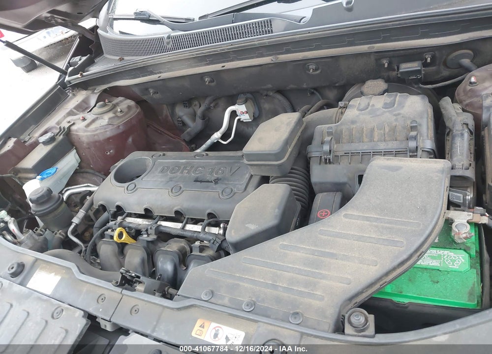 2013 KIA SORENTO LX VIN: 5XYKT3A14DG377424