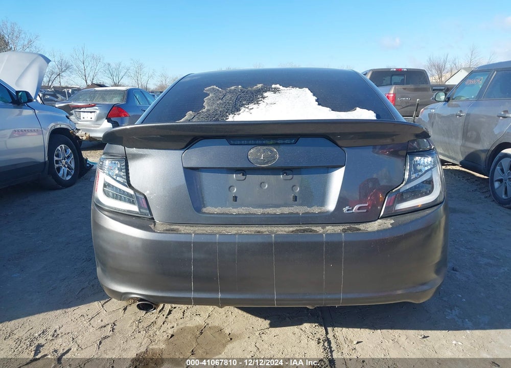 2011 SCION TC VIN: JTKJF5C72B3020902
