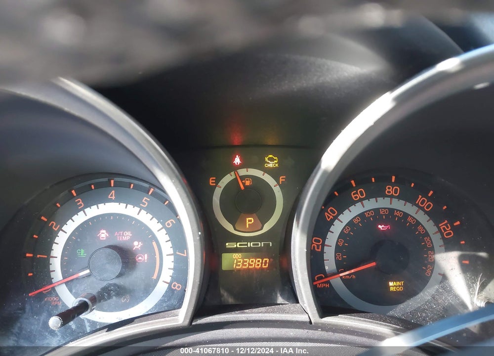 2011 SCION TC VIN: JTKJF5C72B3020902
